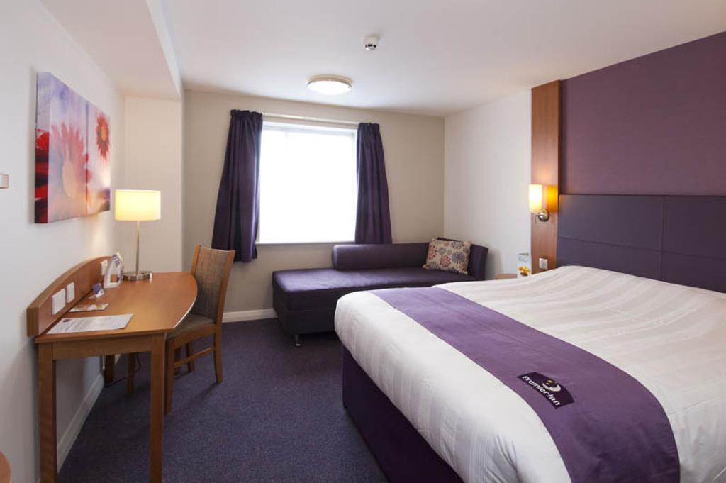 Premier Inn Birmingham City - Waterloo St Rom bilde