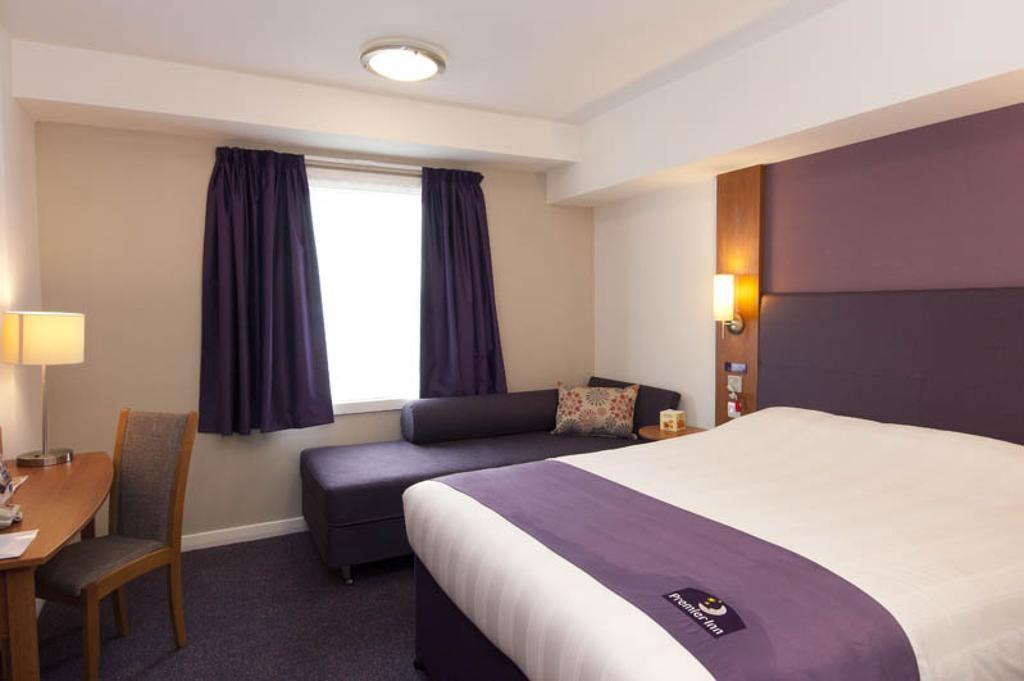 Premier Inn Birmingham City - Waterloo St Rom bilde